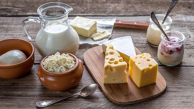 Top 10 Loại Thực Phẩm Bạn Nên Ăn Để Có Hàm Răng Khỏe Mạnh
