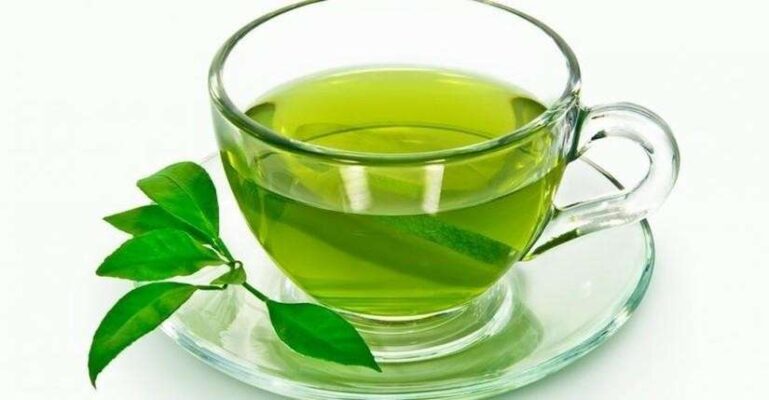 Uống Gì Cho Răng Khỏe, Ít Ê Buốt? Gợi Ý Từ Chuyên Gia Nha Khoa